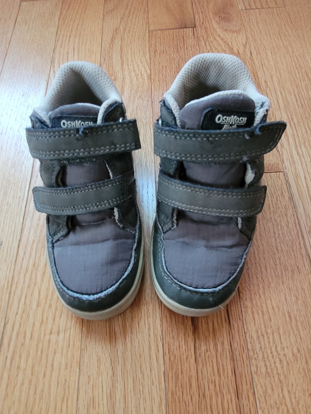 OshKosh B'gosh Kids' Green Velcro High-Top Sneakers - 8M